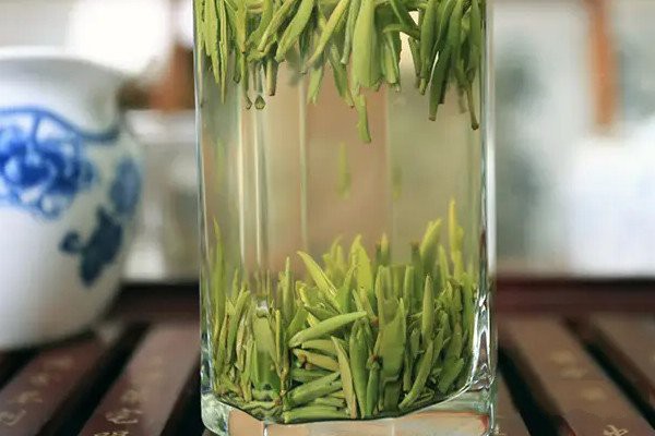 毛尖茶叶怎么泡_毛尖茶叶的正确泡法(四步一壶好茶)